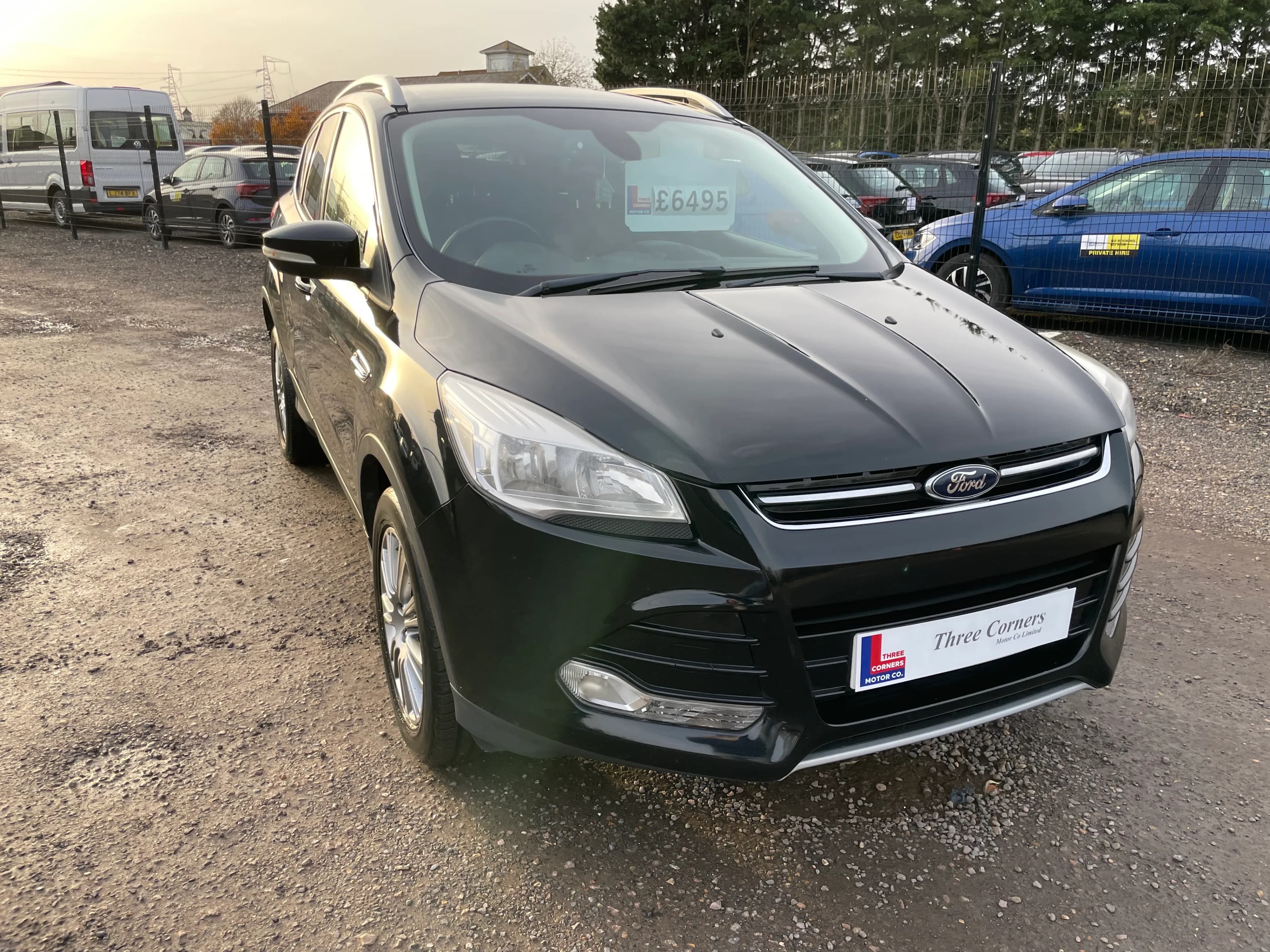 FORD Kuga Titanium 2.0 TDCi - 1