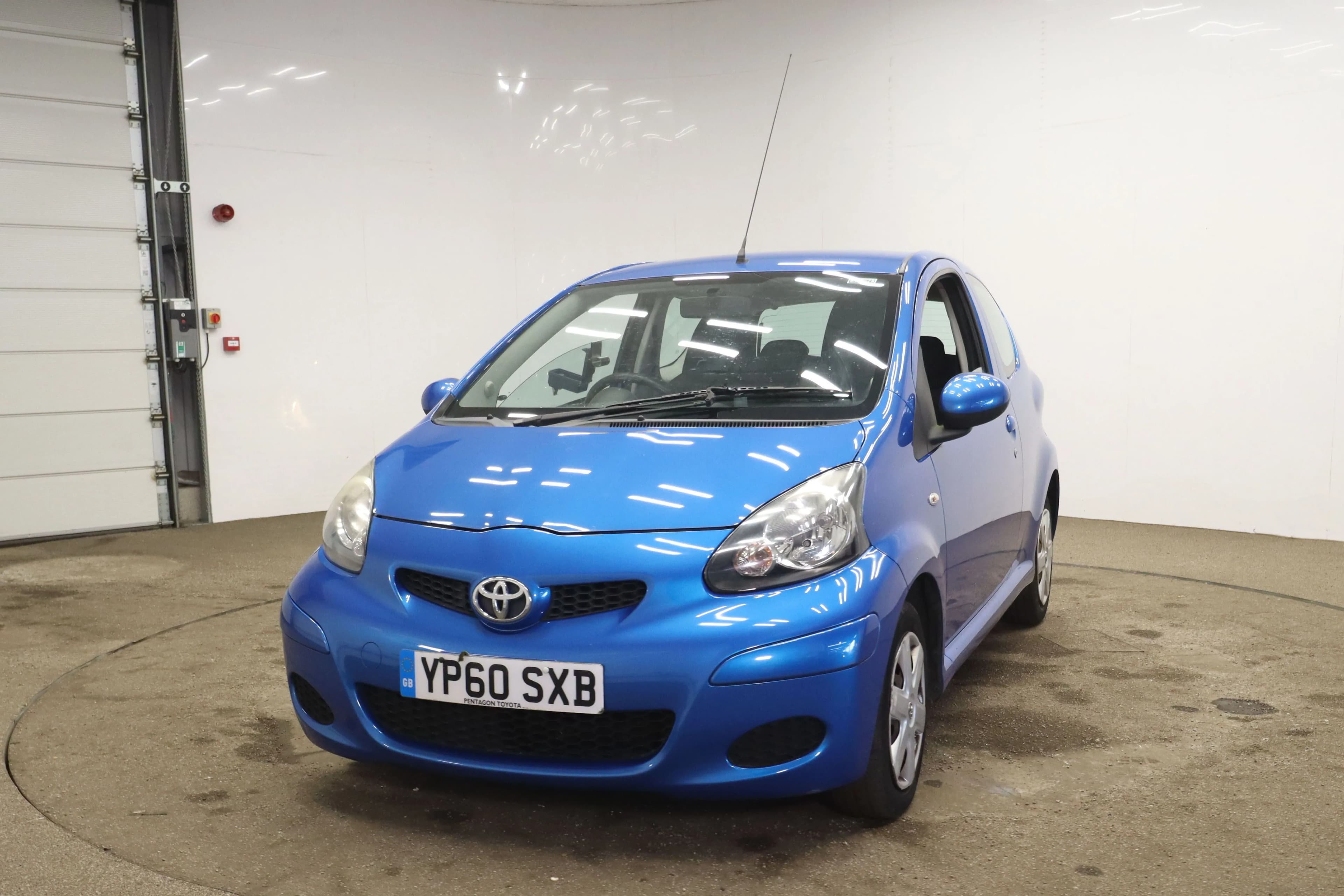 TOYOTA AYGO VVT-I BLUE - 2